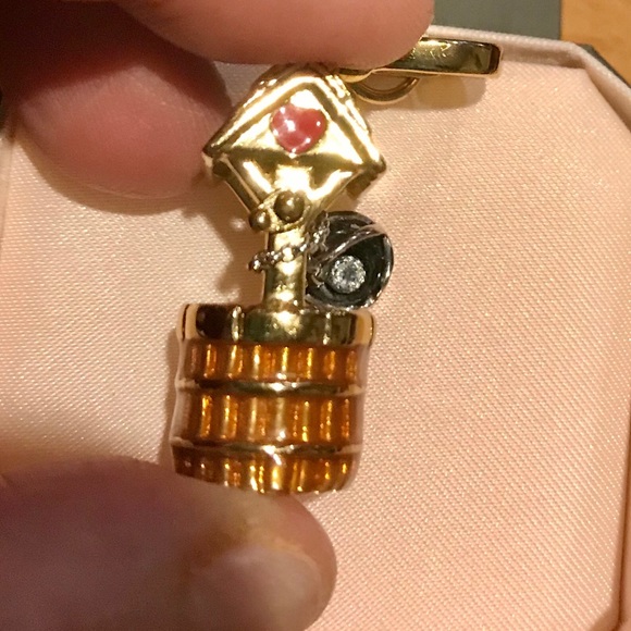 Juicy Couture charm Wishing Well in box - Picture 6 of 10